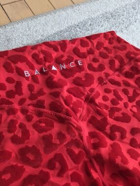 Balance Athletica Medium Red High-Waist Leggings No Front Seam
